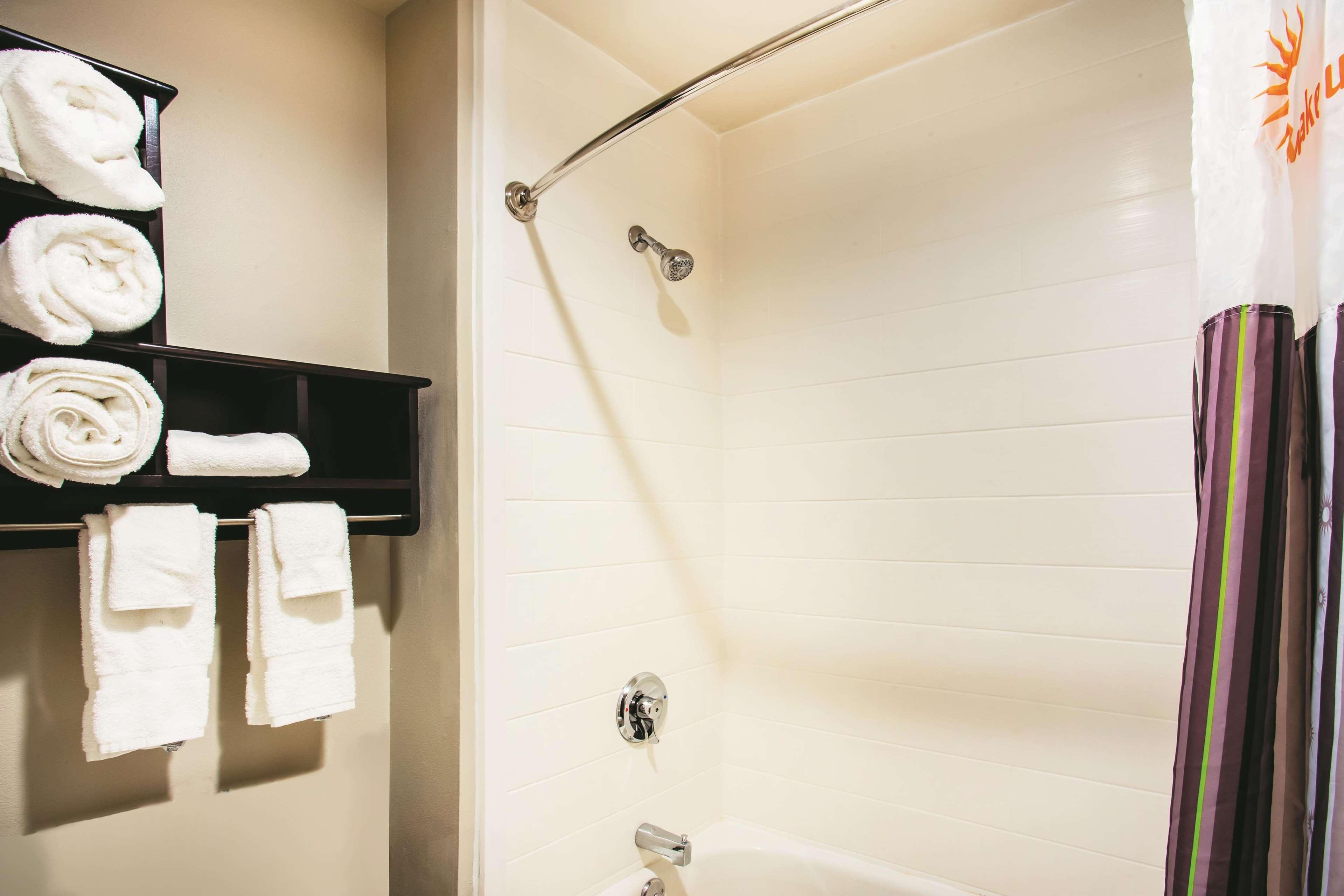 La Quinta By Wyndham Cincinnati Ne - Mason Ngoại thất bức ảnh
