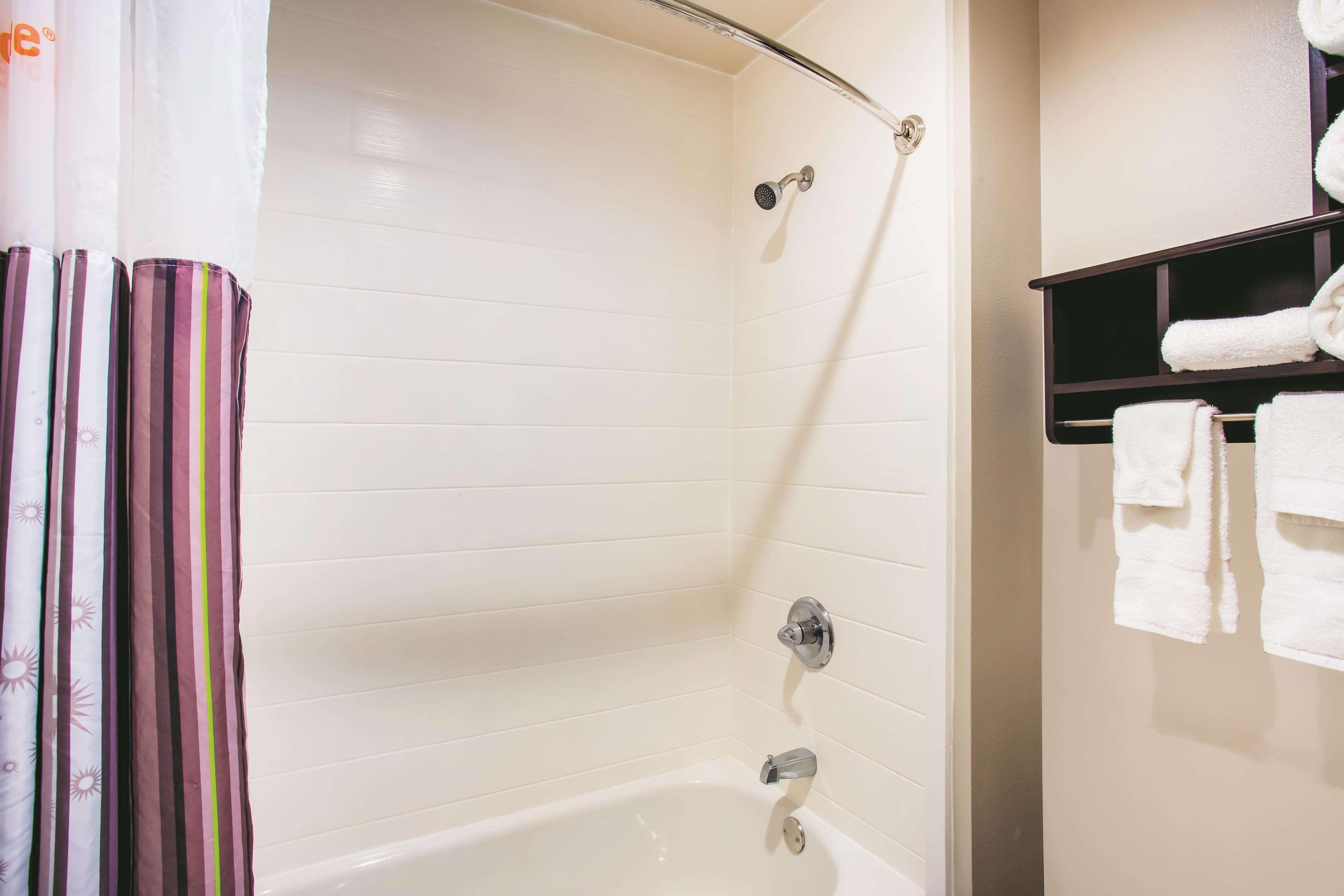 La Quinta By Wyndham Cincinnati Ne - Mason Ngoại thất bức ảnh