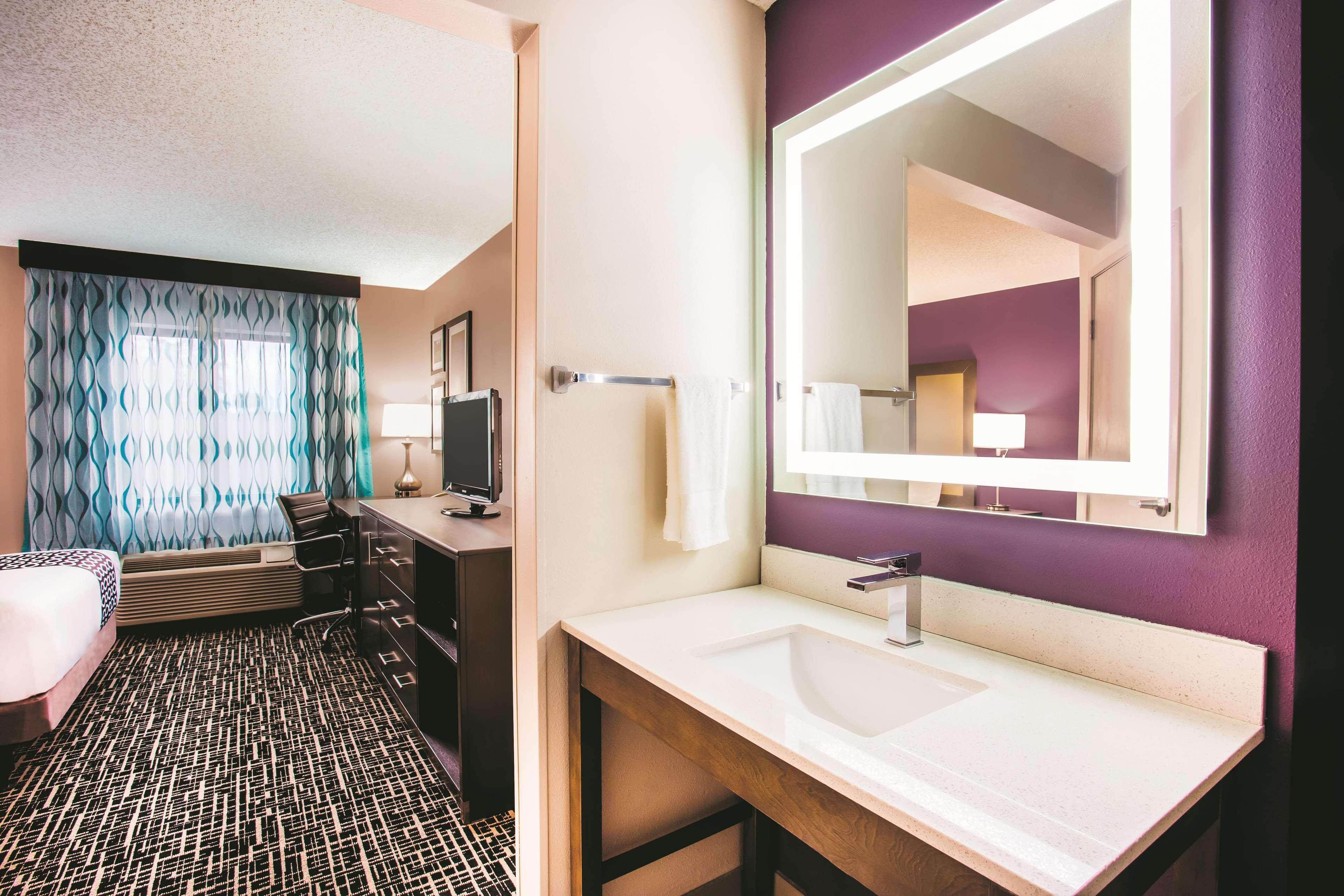 La Quinta By Wyndham Cincinnati Ne - Mason Ngoại thất bức ảnh